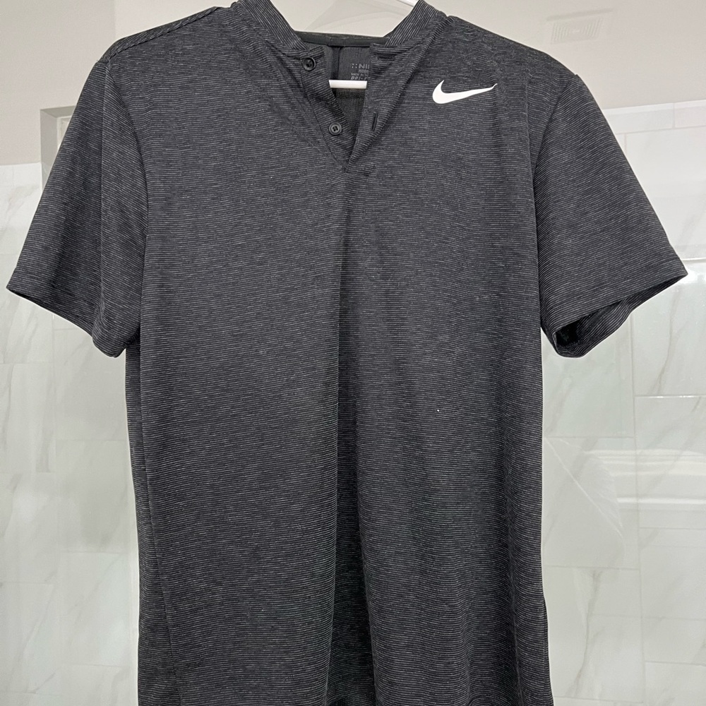 Nike Golf Modern Fit Blade Collar Polo